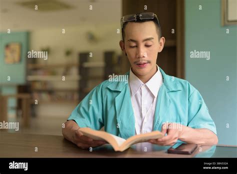 Doctor Gay Hi Res Stock Photography And Images Alamy