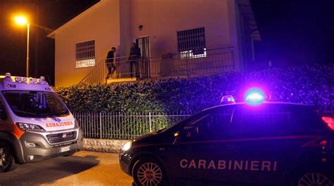 Anziano Spara Ai Carabinieri Li Avevo Scambiati Per Malviventi