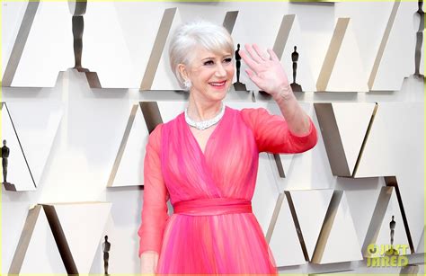 Helen Mirren Stuns In Flowing Pink Gown At Oscars 2019 Photo 4245194