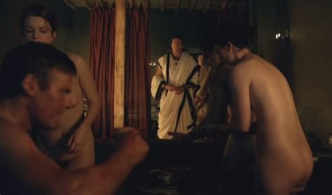 Naked Unknown In Spartacus War Of The Damned