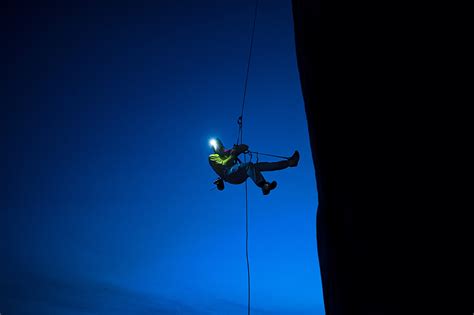 Live From Yosemites El Capitan Photographer Captures Attempt At