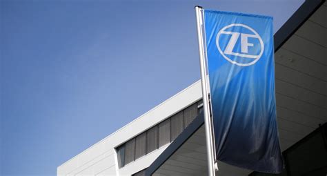 ZF baut Werk in Saarbrücken um