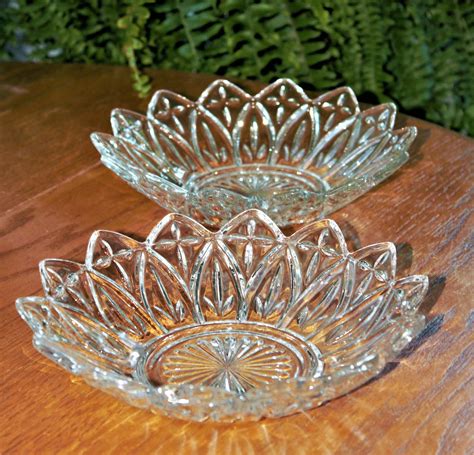 Federal Glass Bowl Vintage Federal Glass Petal Serving Bowls