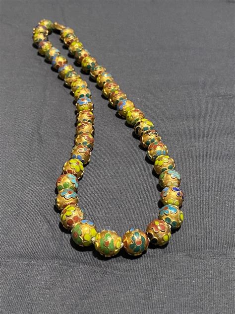 Vintage Chinese Cloisonn Graduated Strand Bead Neck Gem