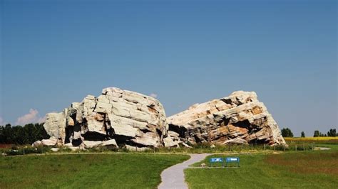 The Okotoks Erratic The Rock That Ran