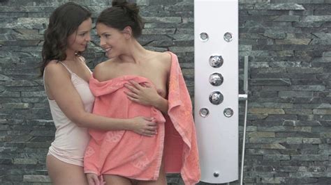 Delicieux Leslescesfleurs In Color 3188 Cunnilingus Porn XHamster