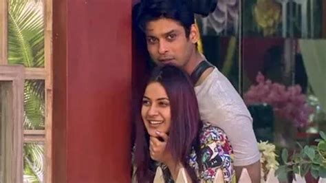 Bigg Boss 13 Fans Demand Sidharth Shukla Shehnaaz Gill’s Date On Her Birthday India Tv