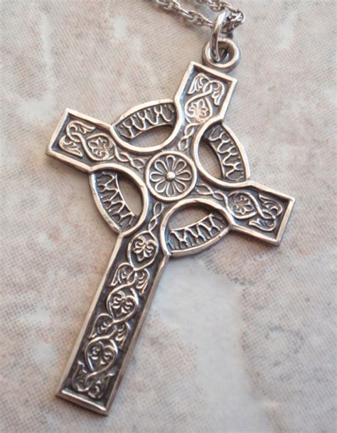 Sterling Silver Celtic Cross Necklace Vintage Estate