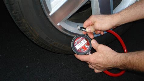 Low Tire Pressure Light but Tires Are Fine Issue: How To Fix - CAR FROM ...