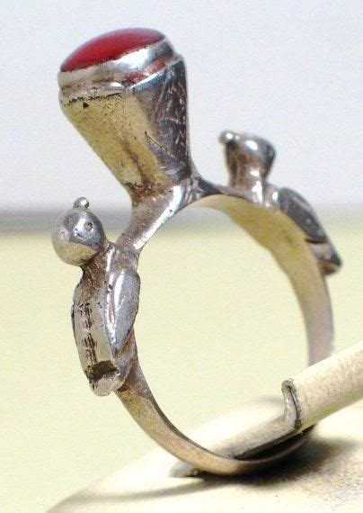 Small silver ring with two birds from Afghanistan Gümüş yüzükler