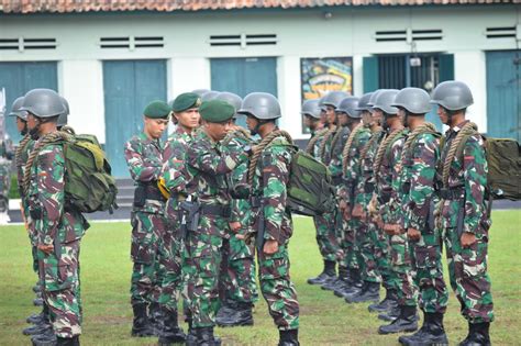 Tradisi Pengukuhan Warga Baru Yonarmed 11 Kostrad Metro Times News