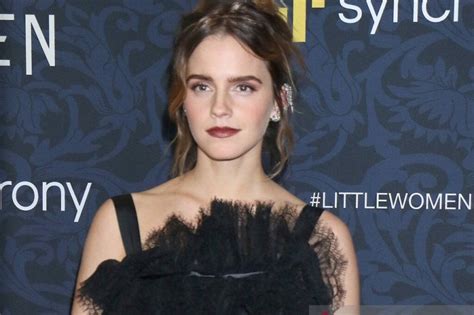 Emma Watson Buka Suara Soal Cuitan Kontroversial Jk Rowling Harian Mistar