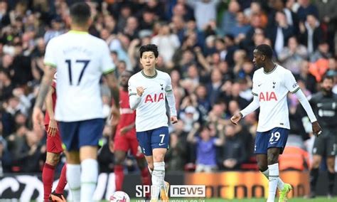 스포키 패배 속에도 빛난 손흥민환상 터치연속골 작렬 Epl 7시즌 연속 두 자릿수 득점 진기록