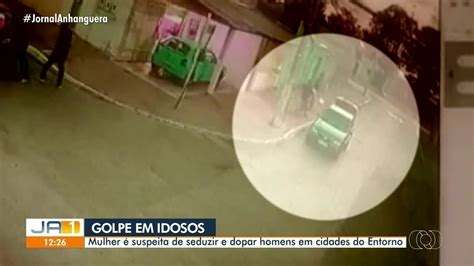 Mulher Presa Por Dopar E Roubar Homens Ap S Conhec Los Em Bares De