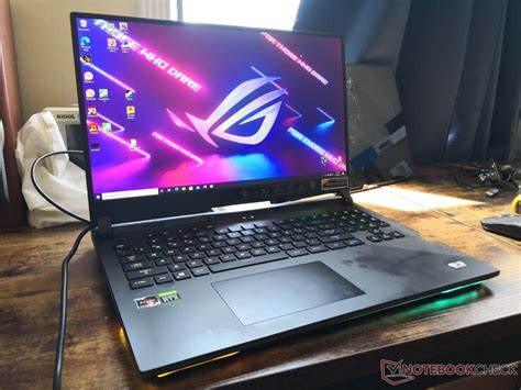 Asus Strix Scar 17 G733qs Laptop Review Liquid Metal 7 Nm Amd Zen 3 Is Stunning Notebookcheck