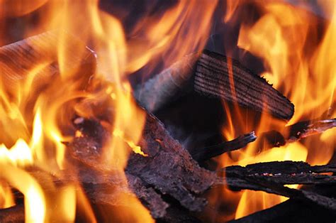 Campfire Flames Campfire Red Heat Photo Background And Picture For Free