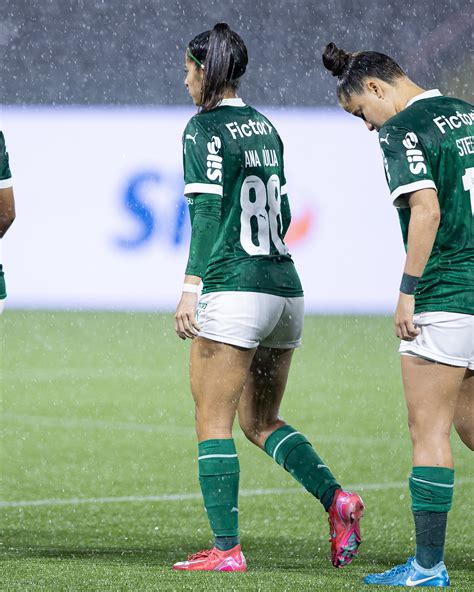 Ana Júlia Giuzio (@anajuliagiuzio) • Instagram photos and videos