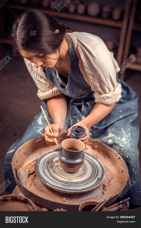 Stylish Pottery Woman Image Photo Free Trial Bigstock