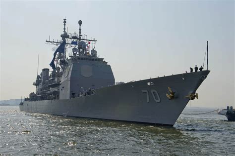 USS Lake Erie departs San Diego on deployment