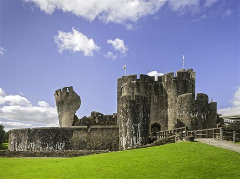 Caerphilly Castle (Cadw) | VisitWales