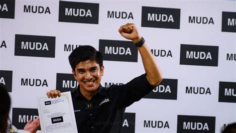 Former Minister Syed Saddiq To Defend Muar Seat In Malaysia Ge15 Amid Ongoing Graft Trial Cna