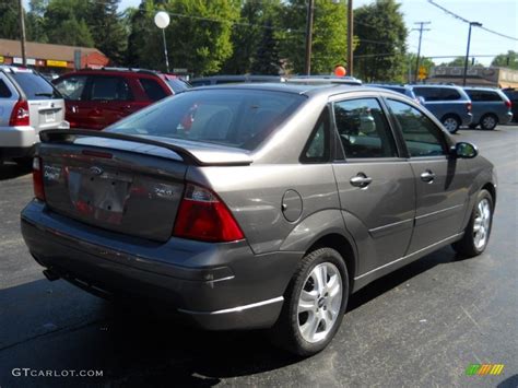 Liquid Grey Metallic 2005 Ford Focus Zx4 St Sedan Exterior Photo 53174981