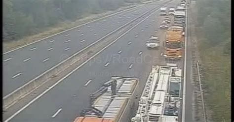 M1 Updates As Motorway Shut Southbound Due To Serious Multi Vehicle