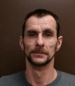 Robert Mathew Wells A Registered Sex Violent Or Drug Offender In Ottawa Ks At Offender