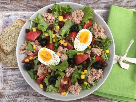 Insalata Di Tonno Ceci Neri E Uova La Cucina Salutare