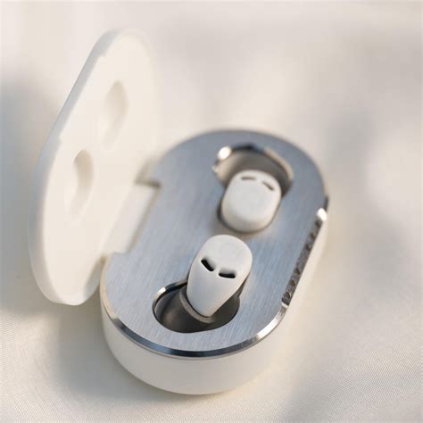 Top 4 Luxury Earbuds In The Market Today