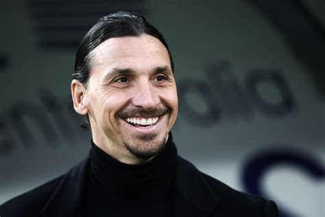 Ibrahimovic Non Guarisce Il Milan Il Liverpool Passeggia A San Siro