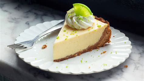 The World S Largest Key Lime Pie Rang In The Florida Keys Bicentennial