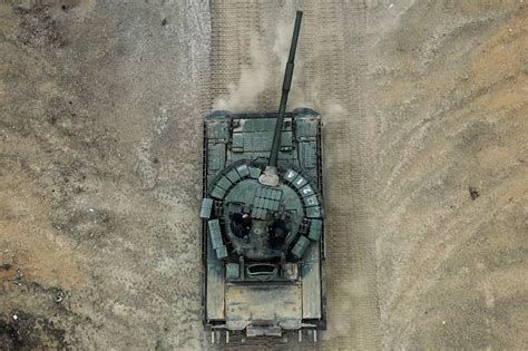 Т-80 — основной боевой танк: характеристики, сколько танков у России ...