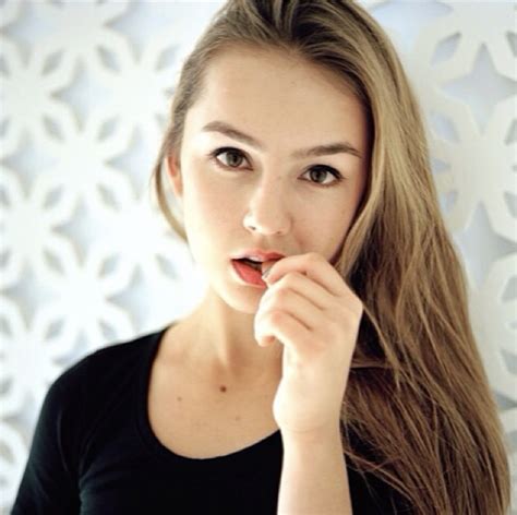 Lexi Ainsworth