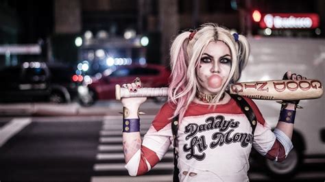 You Can Transform Yourself Into Harley Quinn With These Costumes