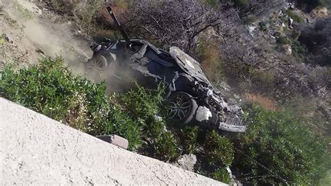 2 Injured After Rollover Crash On Angeles Crest Highway Abc7 Los Angeles