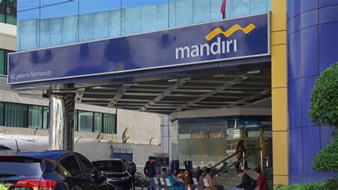 Jadwal Operasional Bank Mandiri Bca Dan Btn Saat Libur Mei