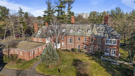 1265 Asylum Ave Hartford Ct 06105 Officeretail For Lease Loopnet