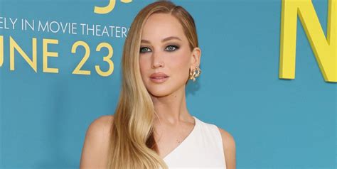 Jennifer Lawrence Recalls Funny Story Behind Nude Car Scene In New Movie