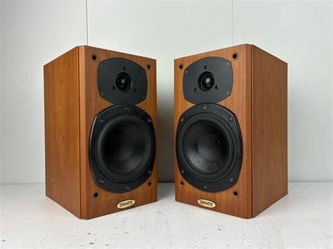 Tannoy Revolution R1 Matching Pair Speaker Set Catawiki