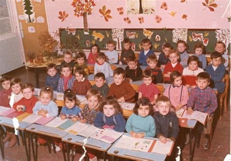 Photo De Classe Ecole Maternelle De Maternelle Montchovet