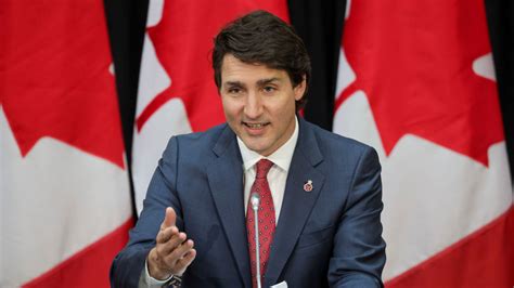 Canadian Pm Justin Trudeau Labels Facebook Bad For Democracy After Platform Blocks News Amid