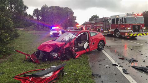 Multi Vehicle Crash In Jupiter Sends Several People To The Hospital Wtvx