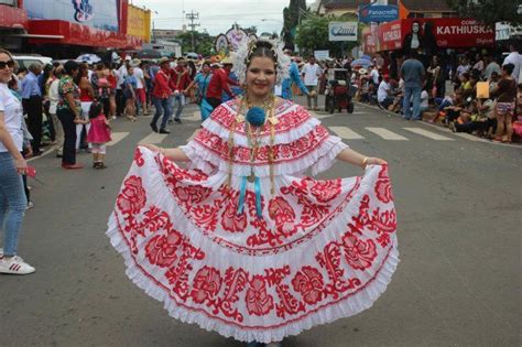 To Desfile T Pico Y De Carretas De Santiago Ap Stol