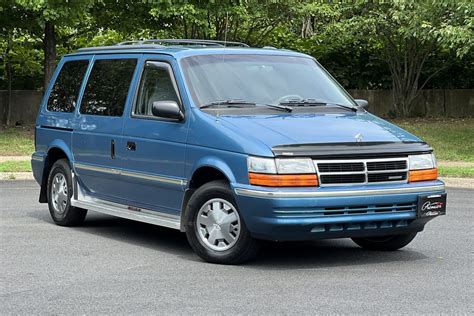 1993 Dodge Grand Caravan