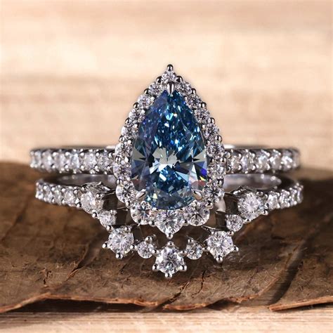 Colored Diamond Engagement Rings