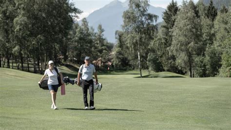 Golfen Wellness im 5 Sterne Hotel Castel Südtirol