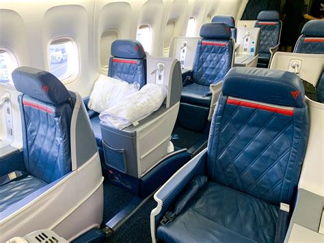 Inaugural Service for Delta's Retrofitted Boeing 767-400 Comes 4 Months Early