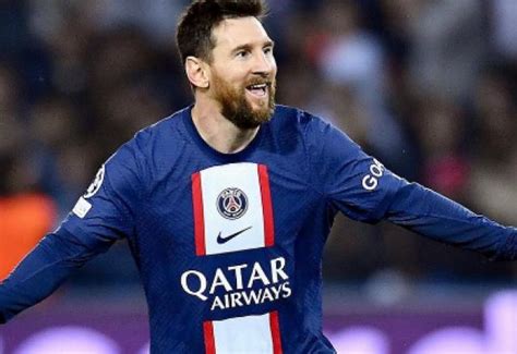 Oficial Psg Confirma Sa Da De Messi E Agradece Craque Sbt