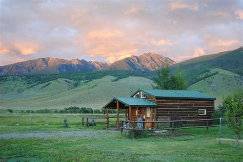 Montana Vacation Rentals & Homes - United States | Airbnb